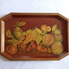 VASSOIO IN LEGNO DECORATO CON FRUTTA