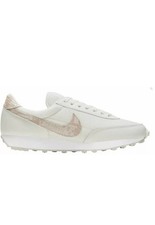 DH4262-100 Nike Wmns Daybreak