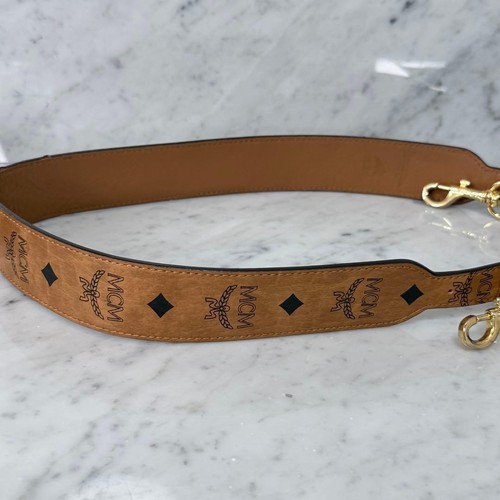 Mcm auth visetos monogram logo - mcm,