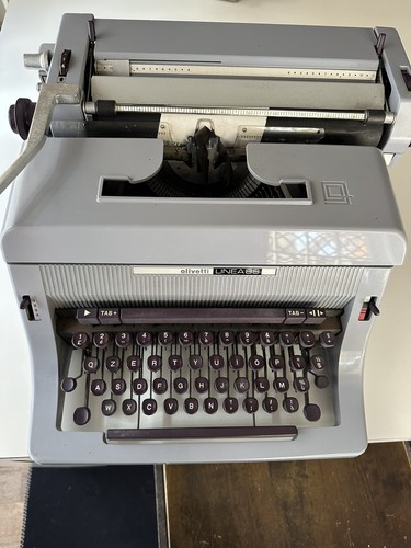 Macchina scrivere olivetti - macchina, da