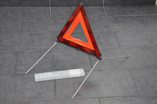 Triangolo segnalazione bmw - di,