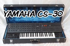 Yamaha CS-30 Sintetizzatore