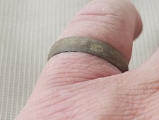 Bellissimo anello romano in