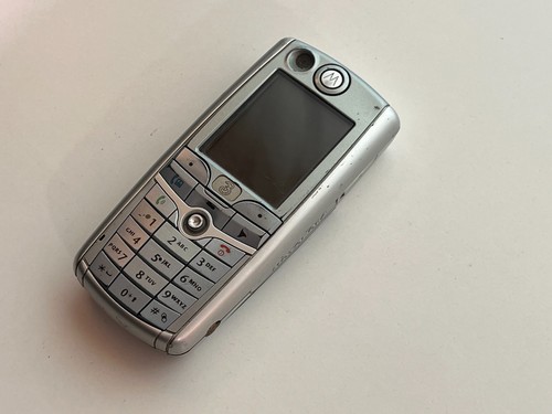Motorola c975 colore argento - motorola,