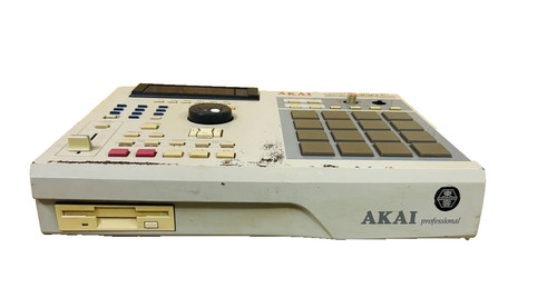 Akai mpc 2000xl sampler - mpc,