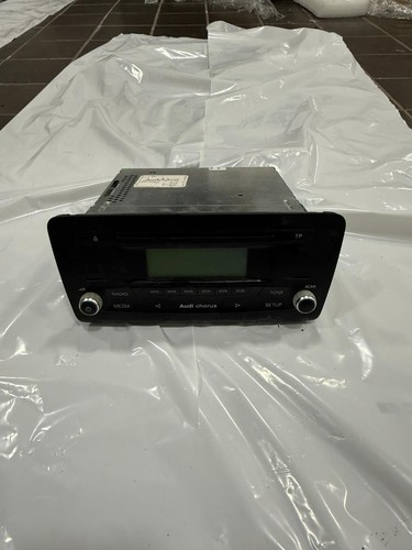 Autoradio audi 2011 - q3, (8pa)