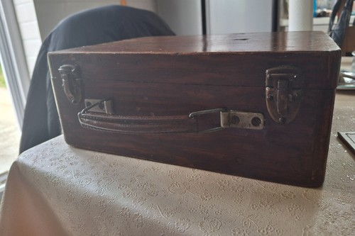 Vecchia scatola legno - vecchia,