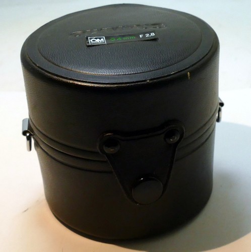 Olympus custodia rigida per