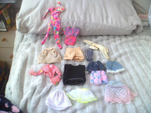 Pacchetto vestiti barbie - vestiti,