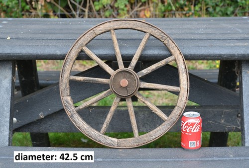 Vecchio carrello legno - carrello, in