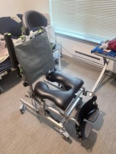 Sedia comò doccia mobilità