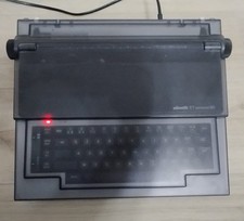 Macchina da scrivere Olivetti