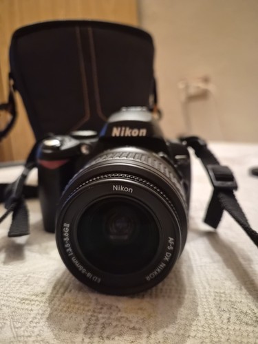 Nikon d40 - nikon,