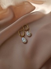 Orecchini pendenti delicati con perle d'acqua dolce da donna