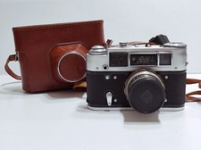 Macchina fotografica antica Sovietica Russa FED 4 con custodia in pelle vintage