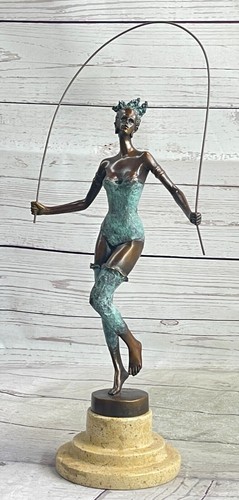 Sottile dettagliato artistico - dettagliato,