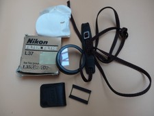 Lot  Nikon L35 AF2 AD2  ( Neck
