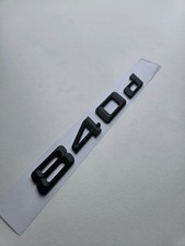 840d emblema nero opaco