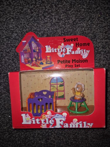Piccola famiglia - piccola,