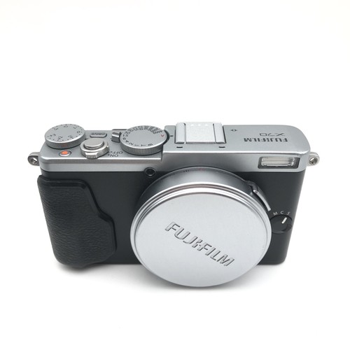 Fujifilm x70 megapixel - 16,3,