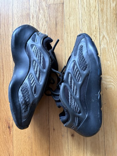 Adidas yeezy 700 alvah - 700, v3