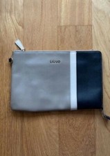 Borsa Liujo pochette a mano nera beige 
