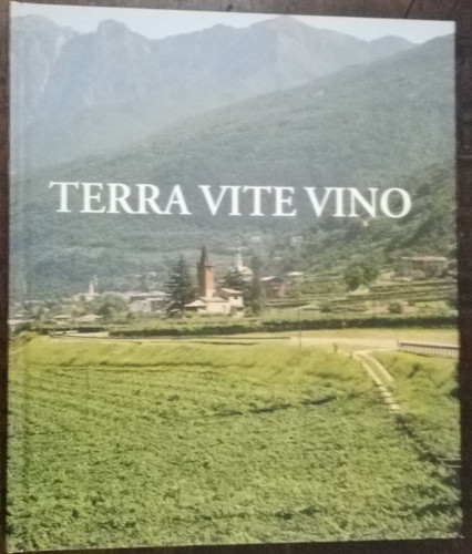 Terra vite vino cantina - -,