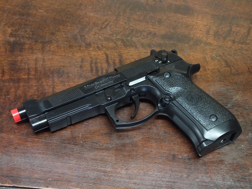 Pistola giocattolo beretta - giocattolo,