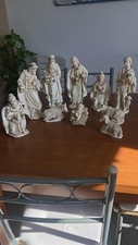 Presepe  modellato  a mano  in