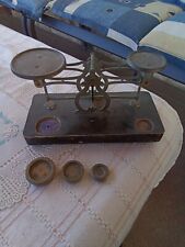 ANTICA BILANCIA DA ORAFO CON 3