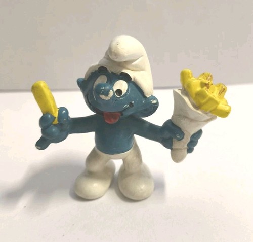 Puffo con patatine - puffo, fritte