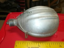 Vecchia e antica borraccia