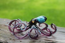 Scultura polpo vetro viola