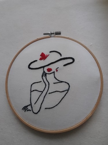Quadro rotondo ricamato - quadro,