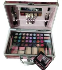 Cosmetic beauty case Set di