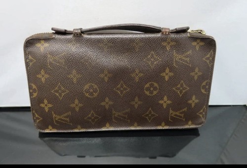Louis vuitton monogram - louis,