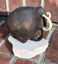 MAIGON DAGA STUDIO ART POTTERY