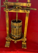 TORCHIO IN LEGNO PER UVA PER