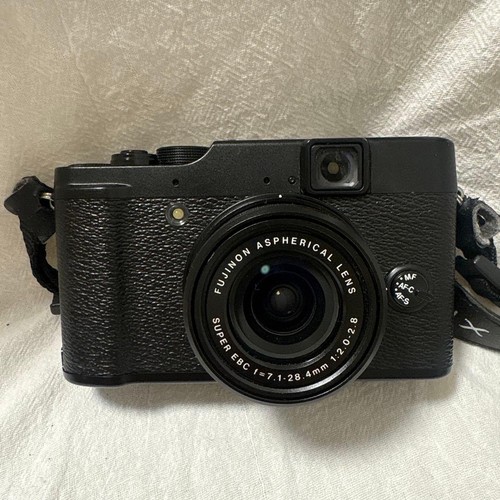 Fotocamera digitale compatta