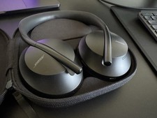 Bose 794297-0100 Cuffie Wireless Cancella Rumore - Neri