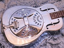Dobro DM-33H con PU e custodia
