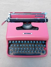 OLIVETTI LETTERA 22 - Rosso Corallo ( Colore originale OLIVETTI )