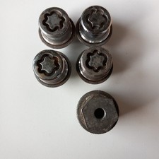 Kit dadi antifurto x cerchi lega Ford Focus BMax Fiesta Fusion Ka CMax Mondeo