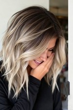 Parrucca bionda balayage