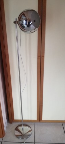 Chromed metal floor lamp - metal,
