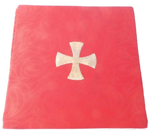 Antico prete cattolico - , altare