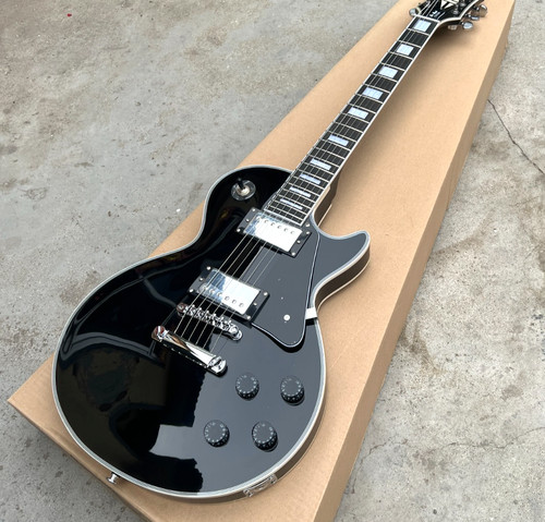 Chitarra elettrica nera - chitarra, lp