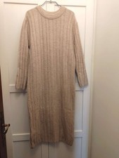 ROBE PULL MANGO  TAILLE S / 38