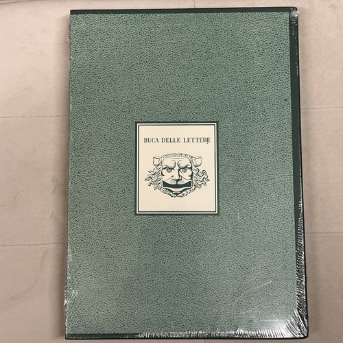 Libro dei francobolli - il,