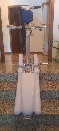 Montascale cingoli antano - montascale,
